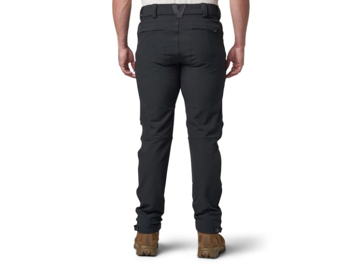 5.11® Men's Straight Fit Cepheus Softshell Stretch Cargo Pant - Imagen 4